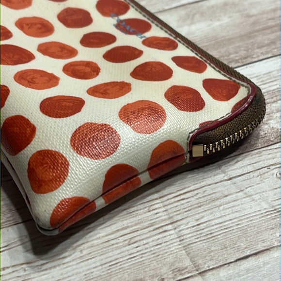 Coach Wristlet Cream with Red Polka Dots - Picture 6 of 8